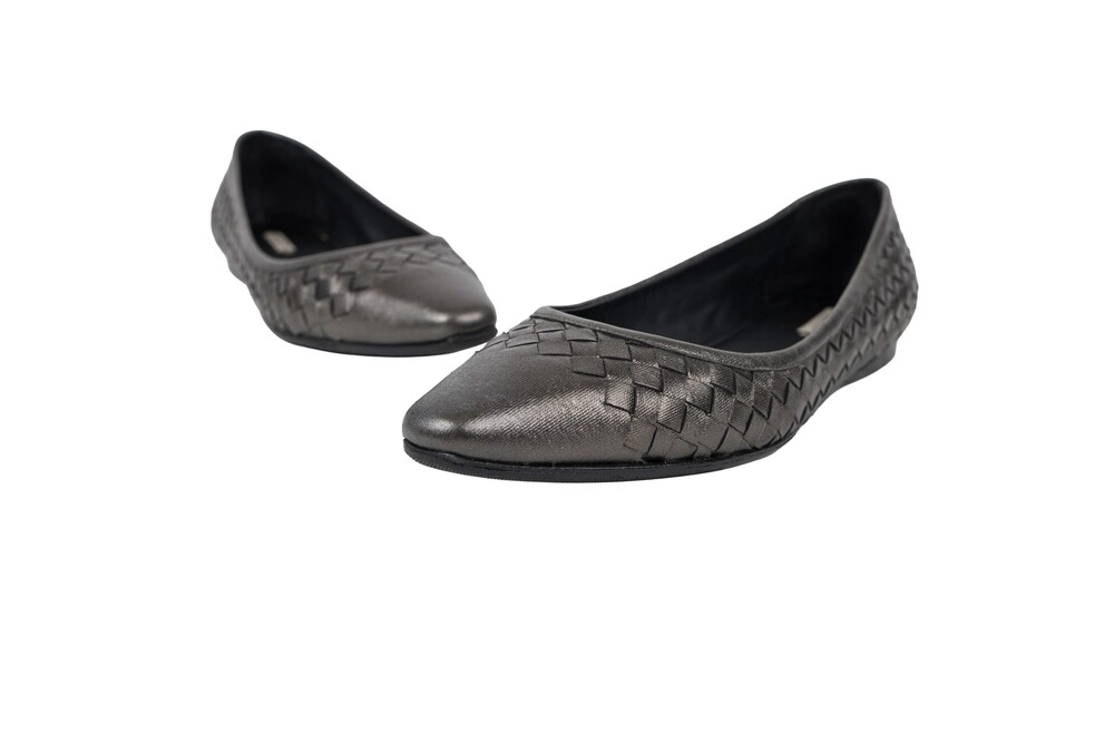 Bottega Veneta Gray Silver Pointed-Toe Flats Intrecciato Woven Metallic Leather
